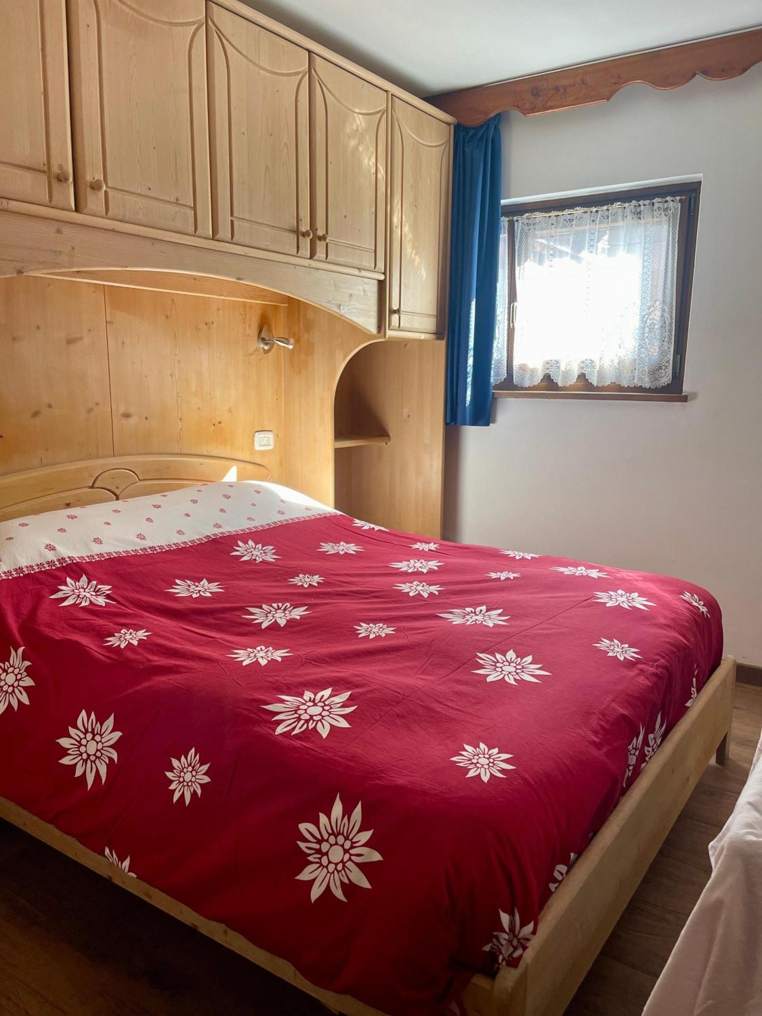 Chalet Valeruz Canazei Bagian luar foto